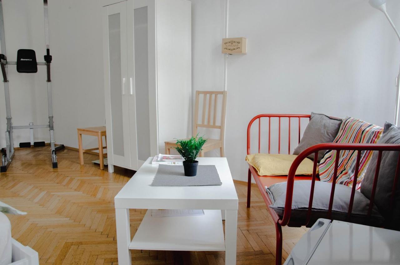 Apartment Wonderful Two Bedroom Vienna