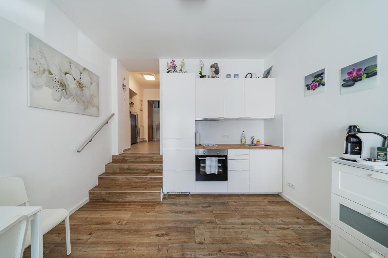 Apartment Modernes Nahe U-bahn Und Schoenbrunn