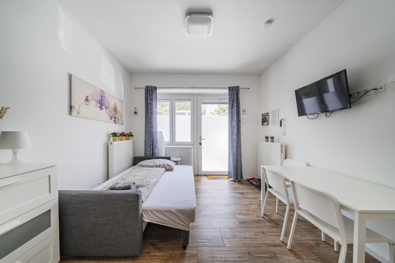 Apartment Modernes Nahe U-bahn Und Schoenbrunn *