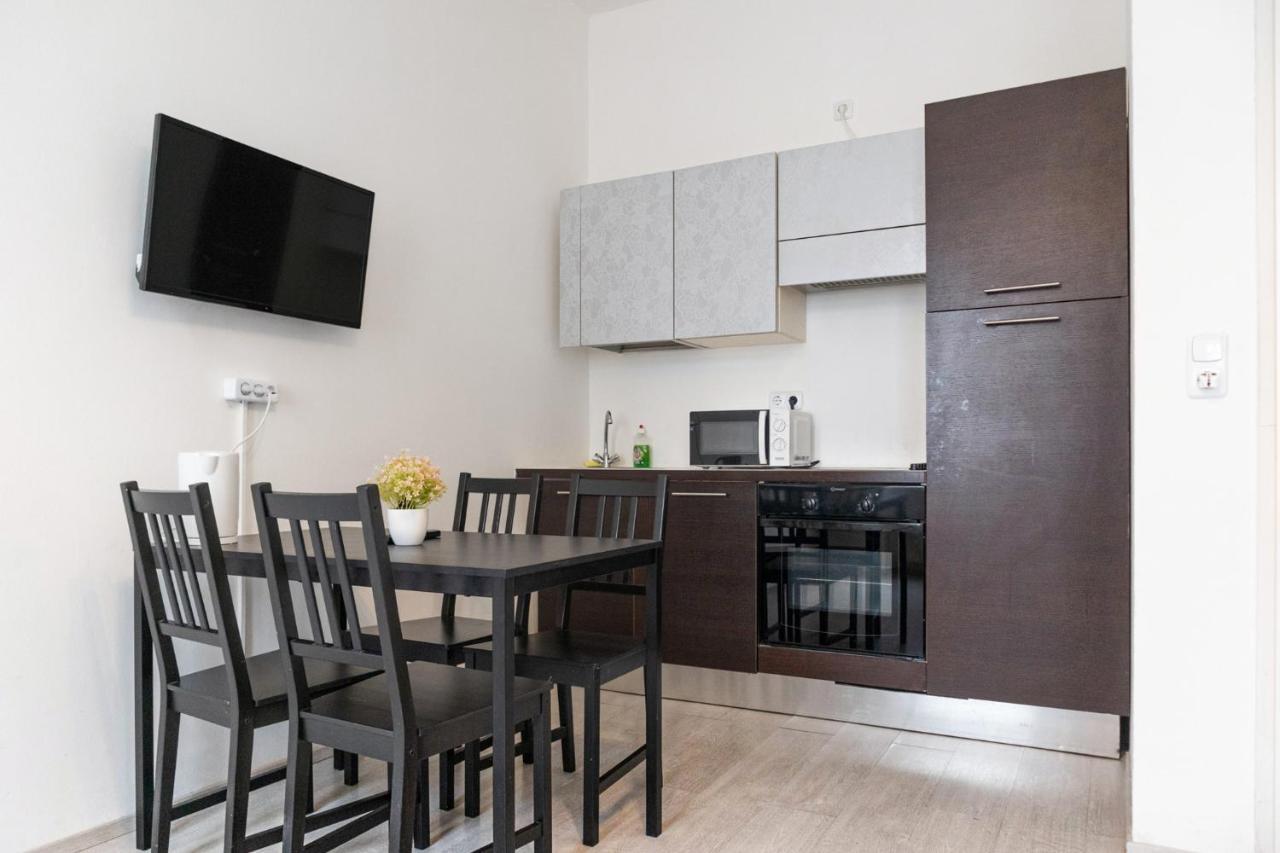 Apartment Pleasant 2br - Perfect For Long *