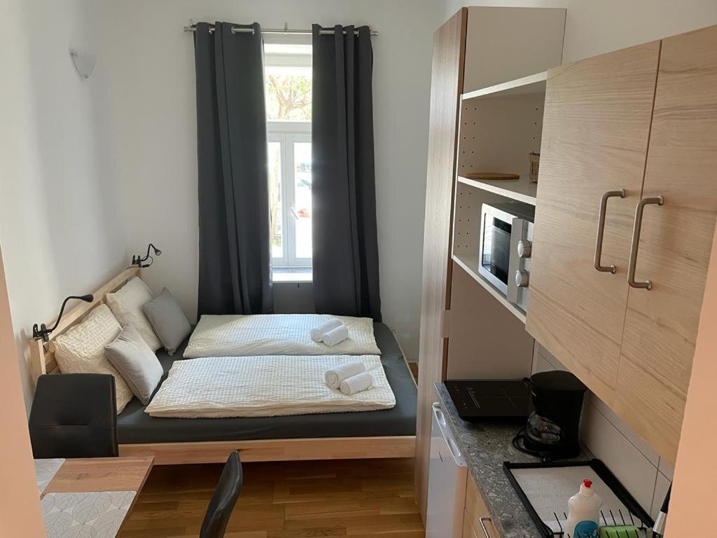 Luna * Vienna