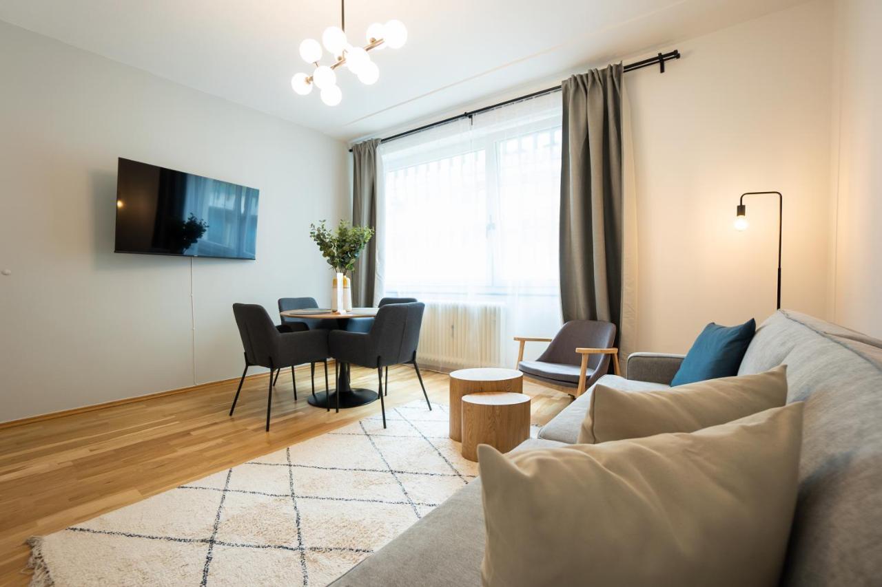 Apartment Bright Stylish In A Location *