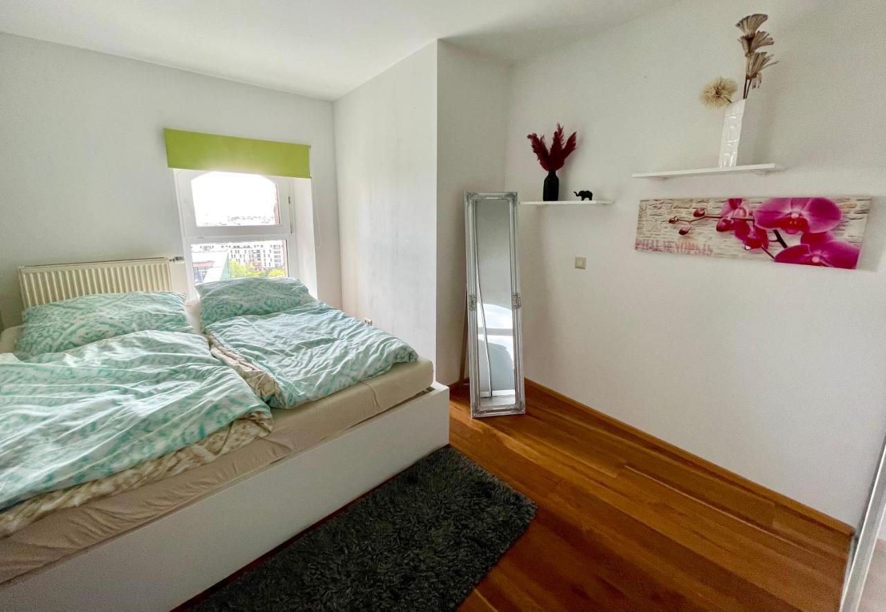 Una Apartment Wien