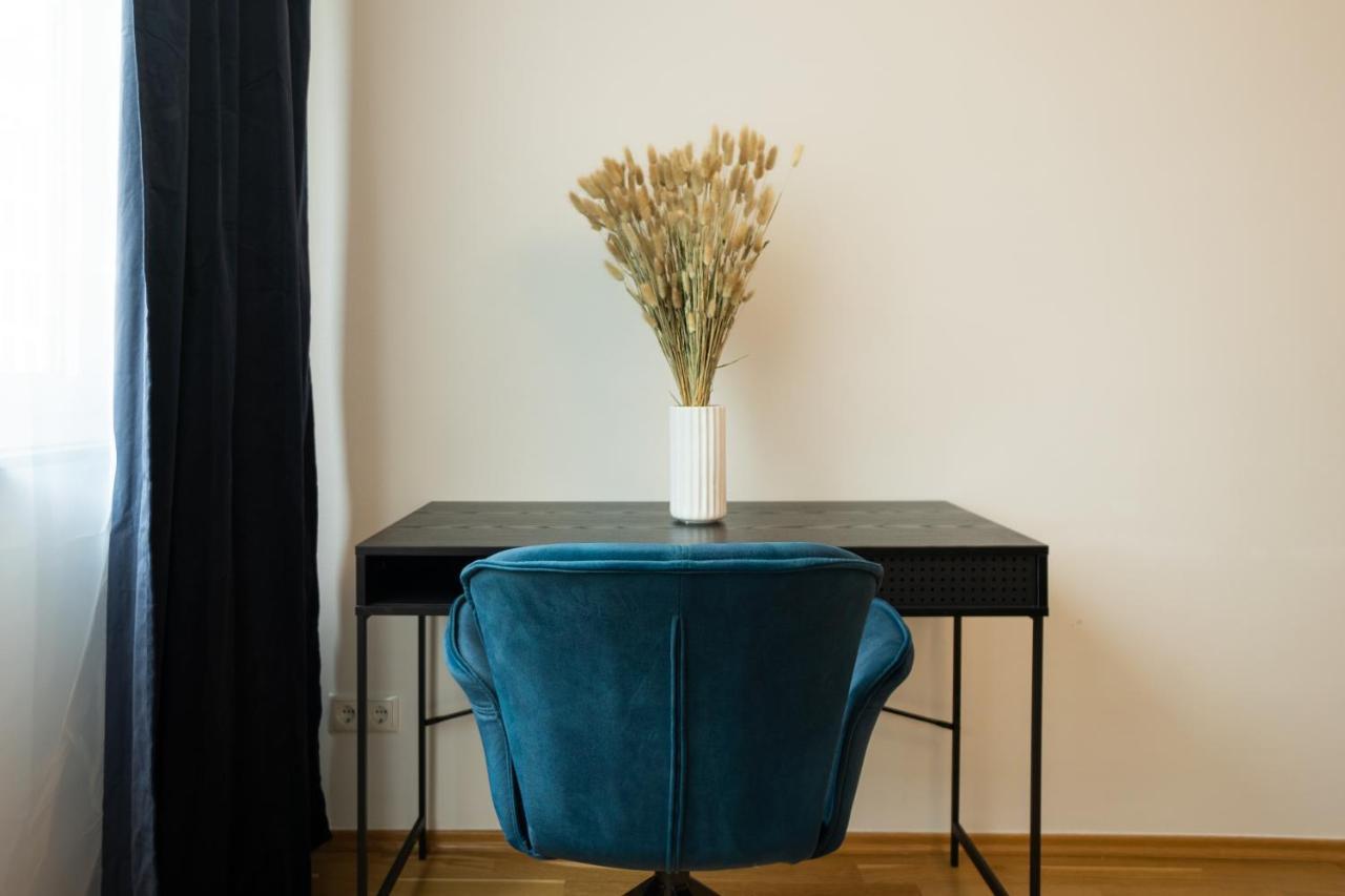 Apartment Bright Stylish In A Location *