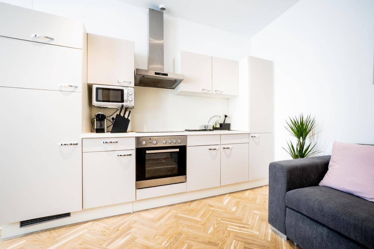 Comfortable, Balcony - Quick Access To Vienna's Old Centre Vienna