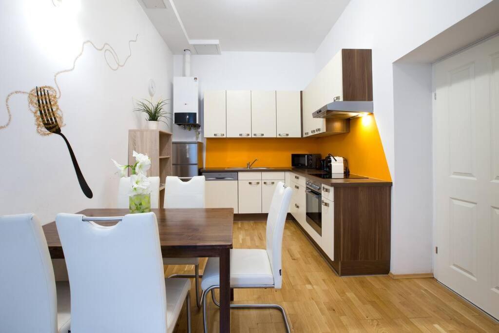 Apartment Relax Center *