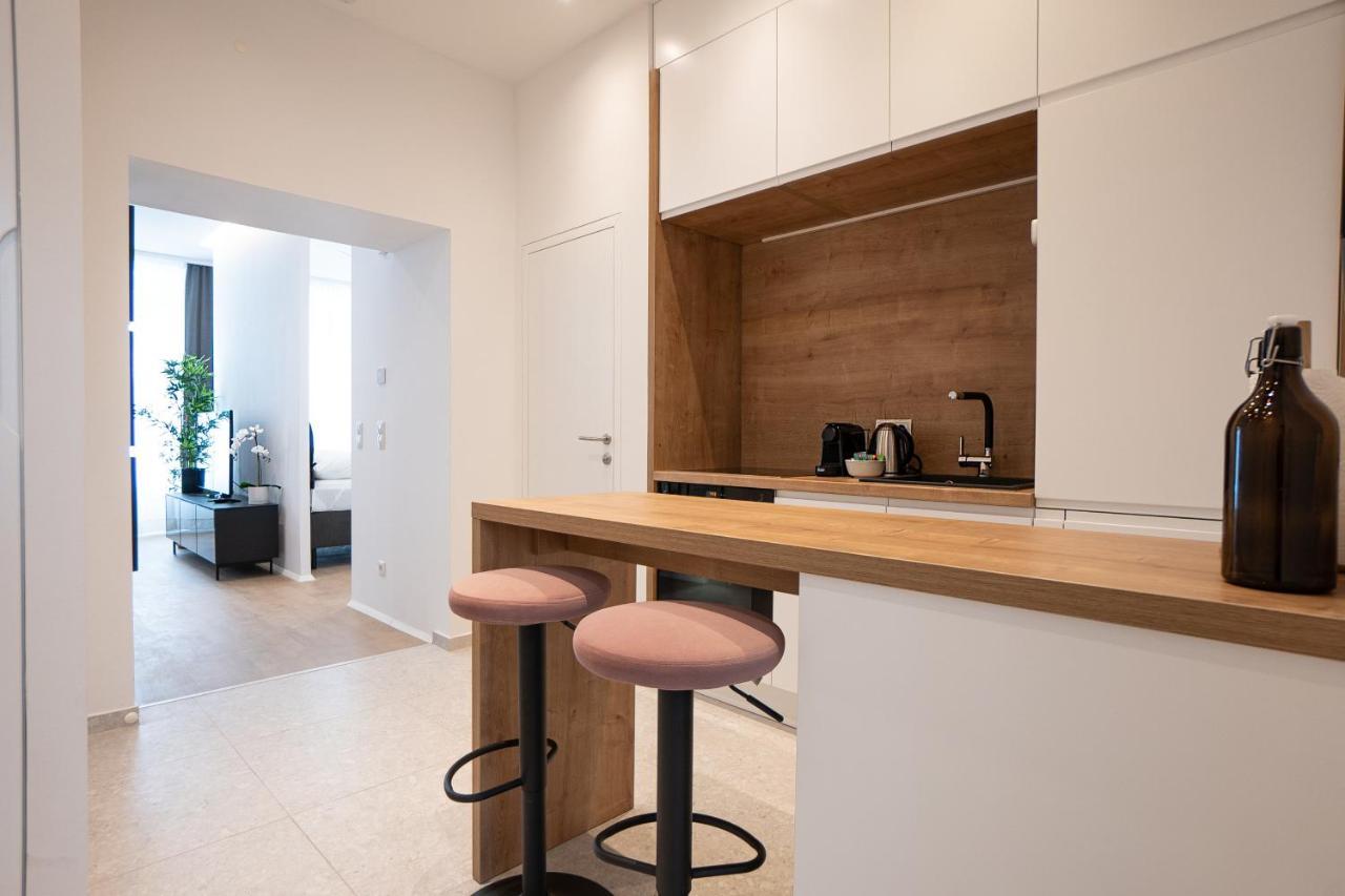 Appartamento Posh With A King-size Bed And Modern Design Vienna