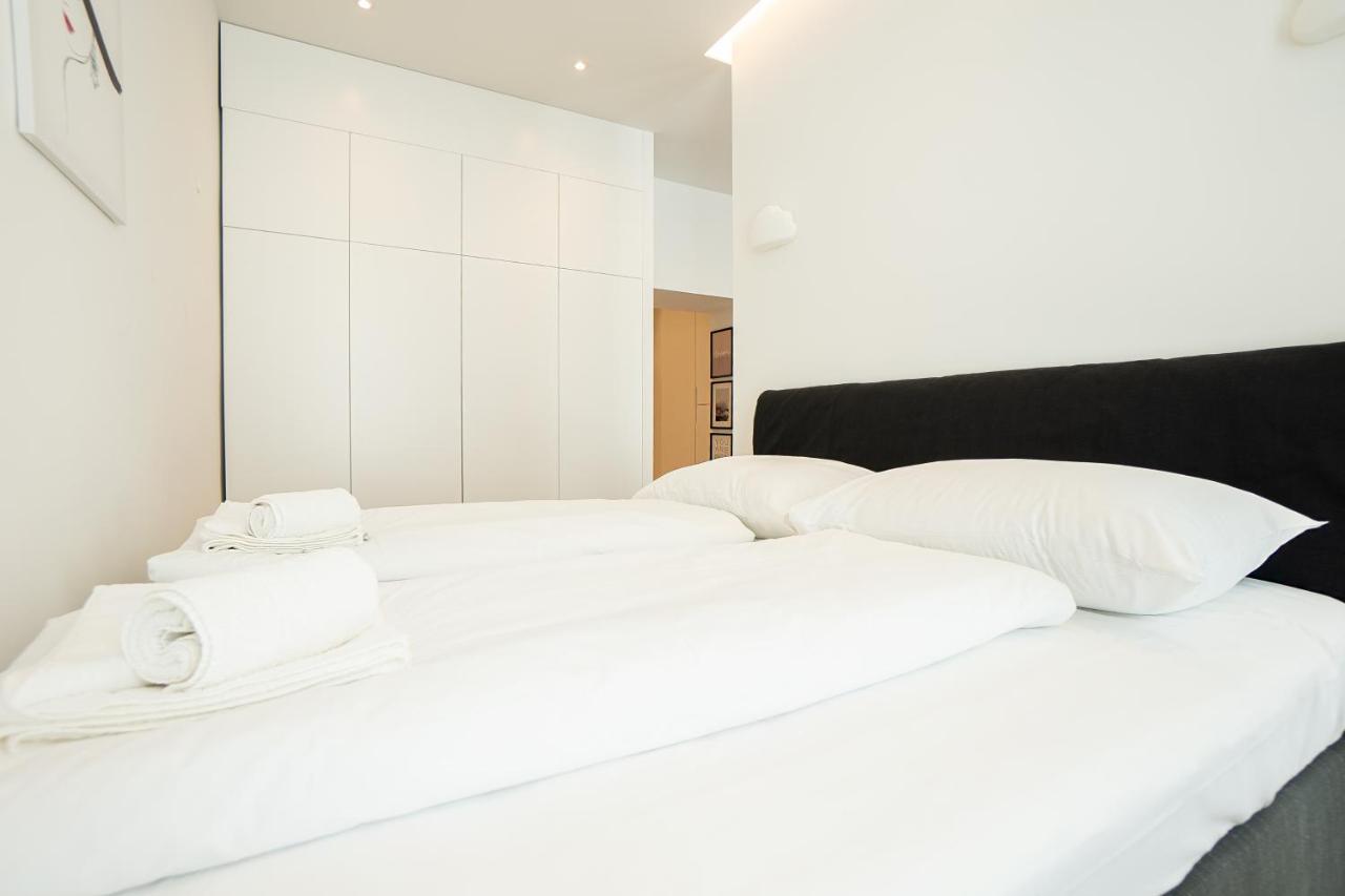Appartamento Posh With A King-size Bed And Modern Design *