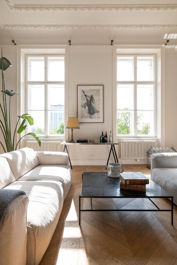 2-bedroom With Private Library Vienna