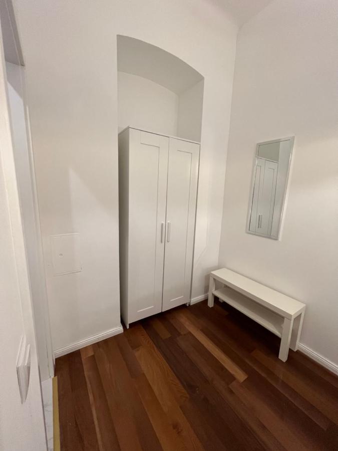 Mateo Design / Contactless Check-in Apartment Vienna