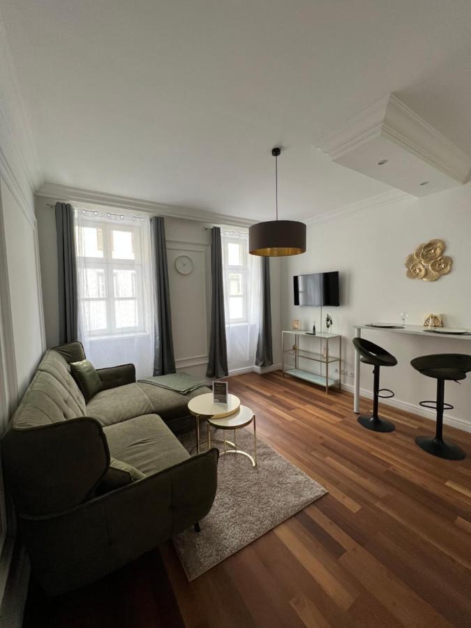 Mateo Design / Contactless Check-in Apartment Vienna