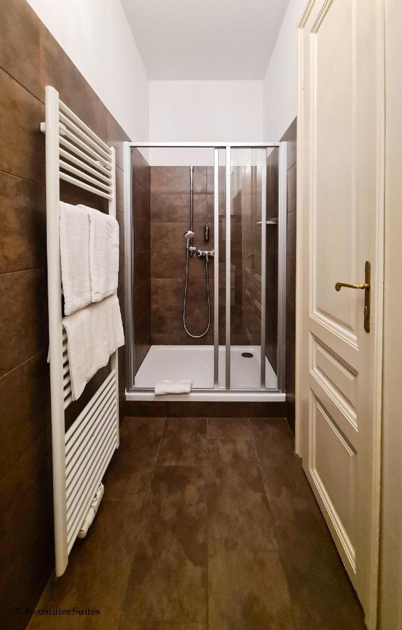 Cervantes 10 Apartment *