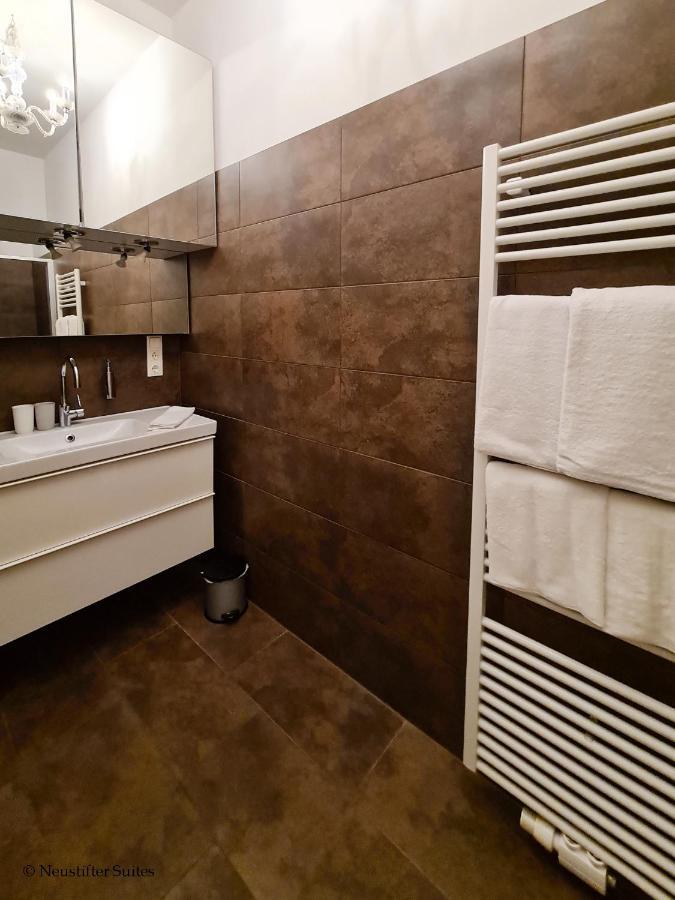 Cervantes 10 Apartment