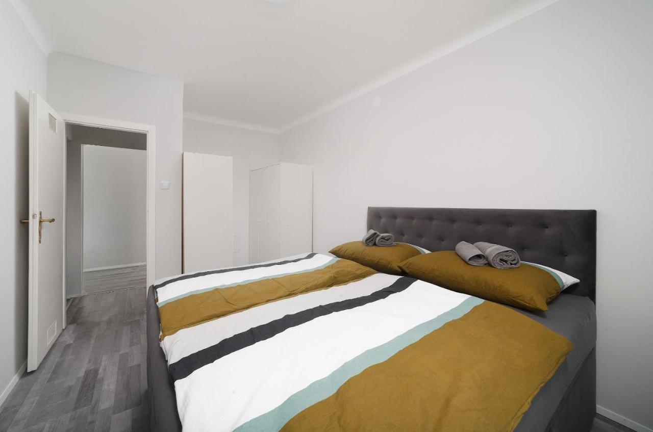 Brand-new On Shopping Street In Schoenbrunn With Lift Access Appartamento *