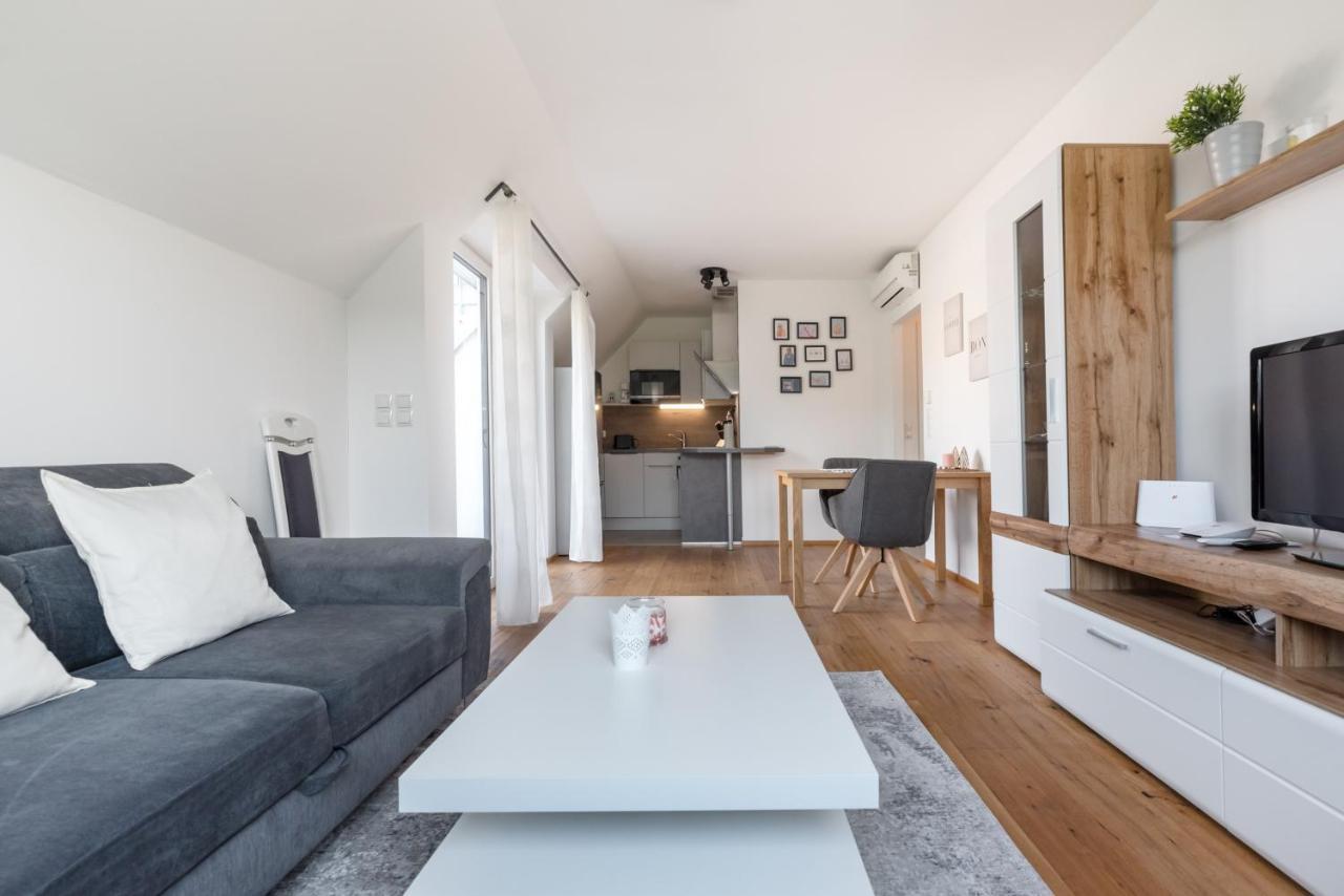 Gruene Ruhelage, 20 Minuten Ins Zentrum Und Parkgarage