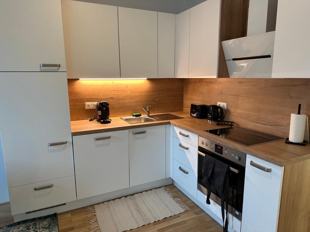 New With Spacious Balcony 18 Apartamento Viena