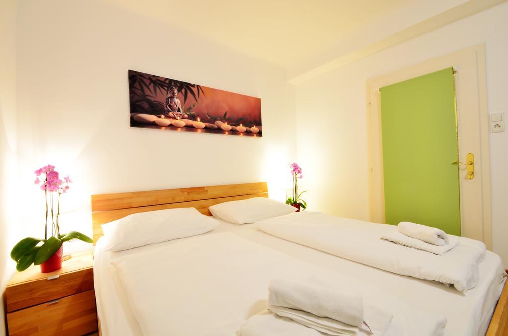 Ajo Guest house 3*