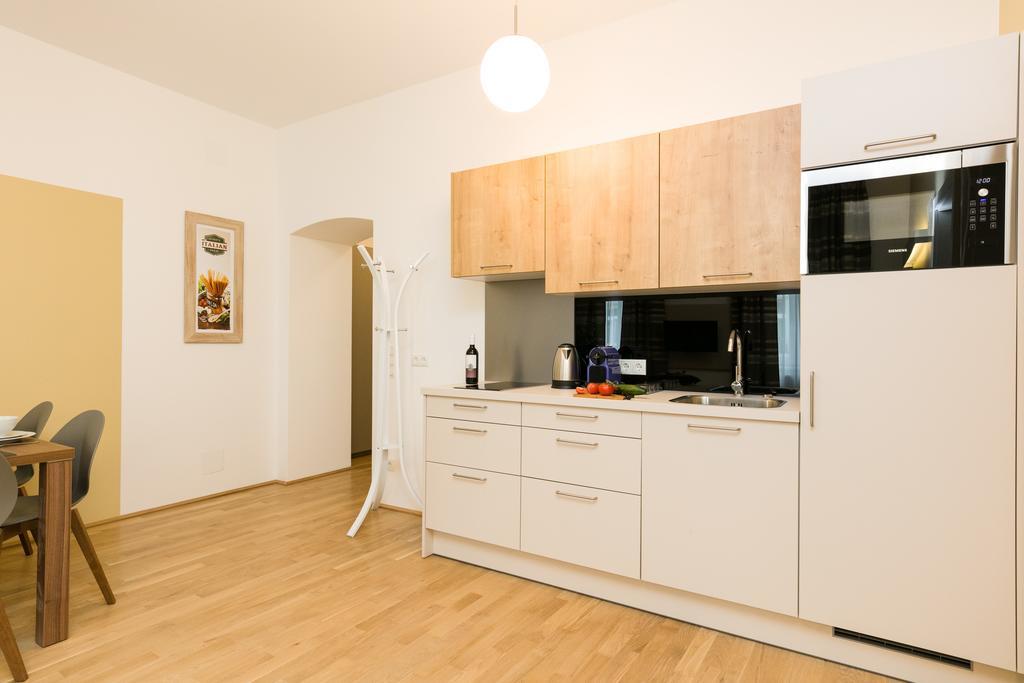 Castellez 1020 Apartamento *