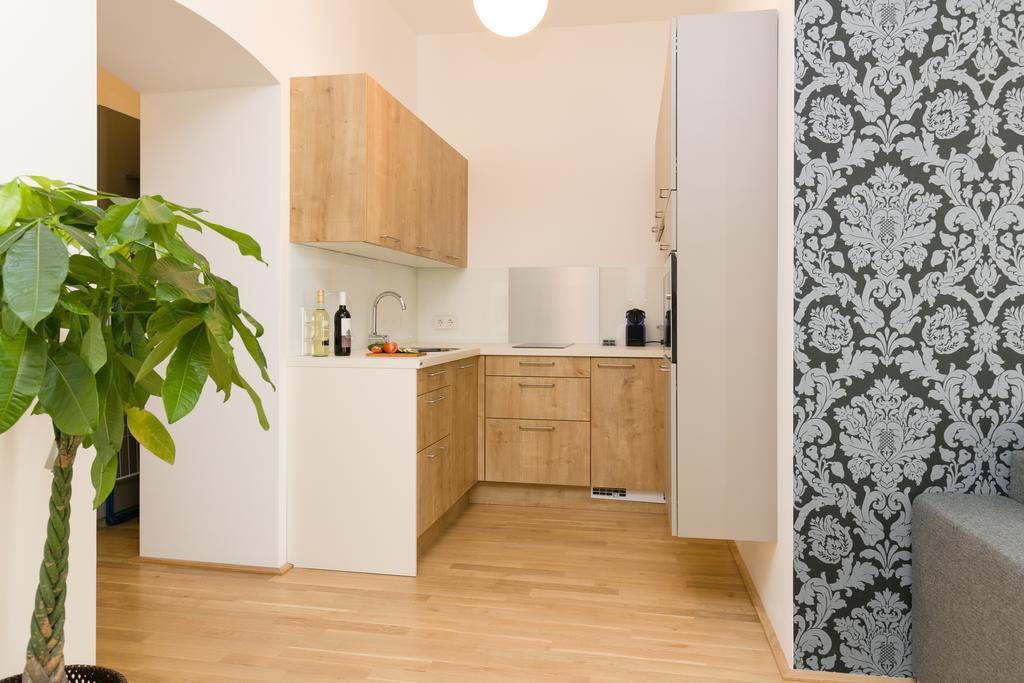 Castellez 1020 Apartamento Viena