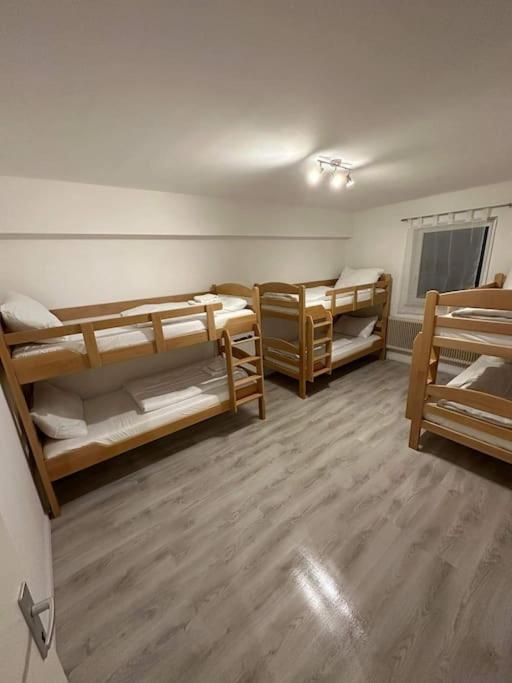 Appartamento Direkt Bei U1 *