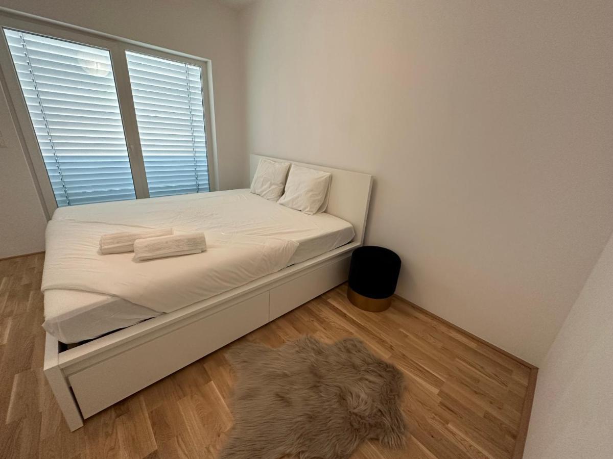 New With Spacious Balcony 18 Apartamento *