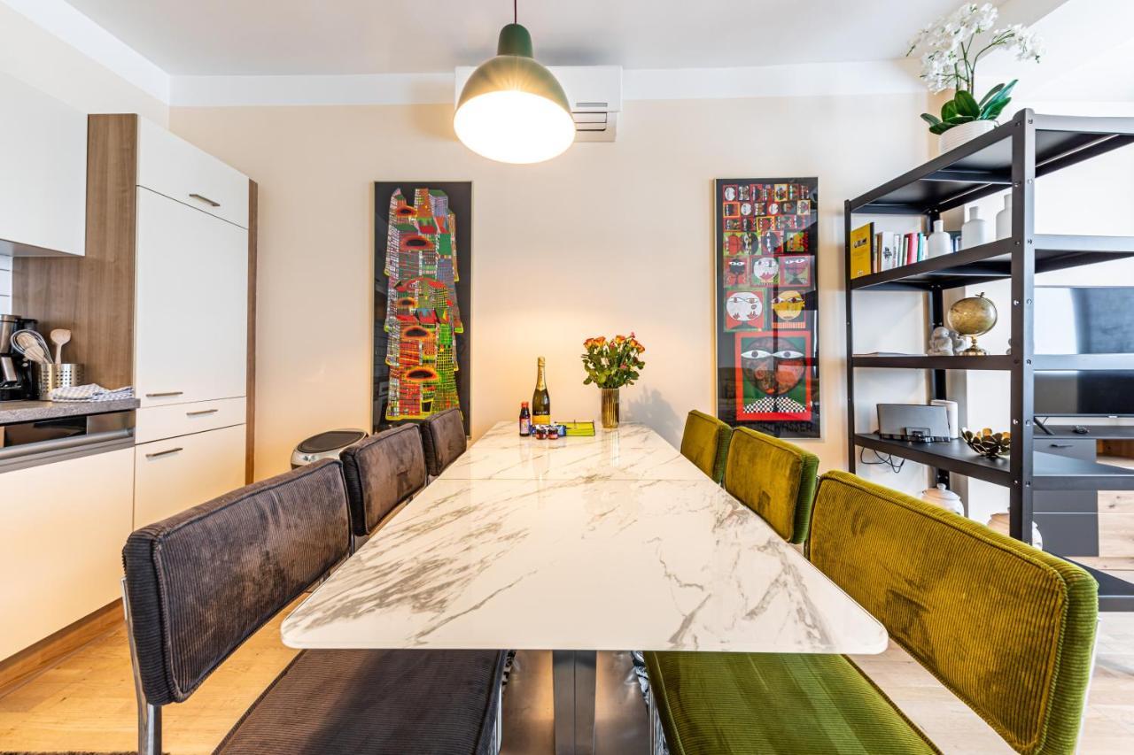 Apartment 1010 *
