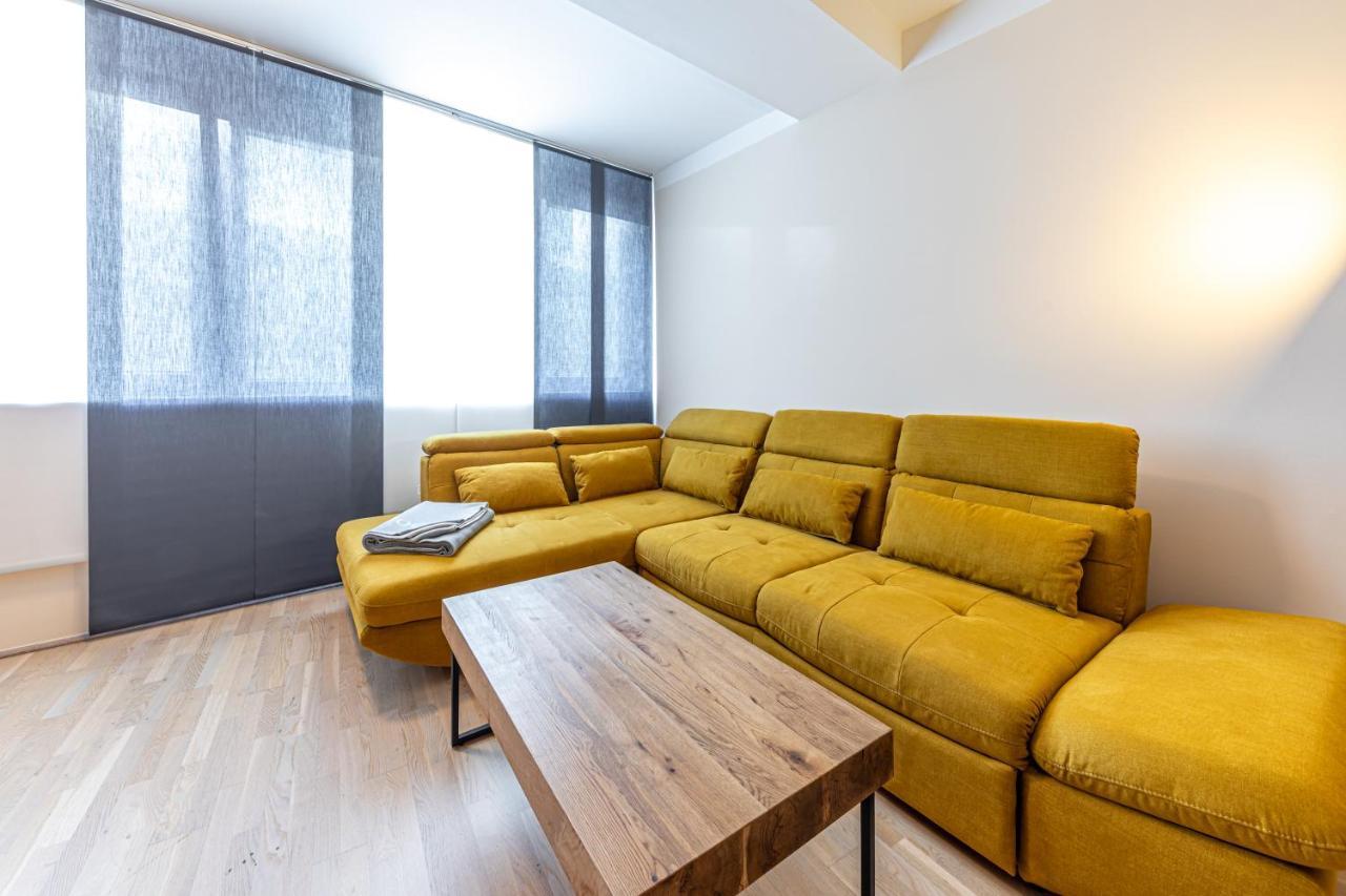 Apartment 1010