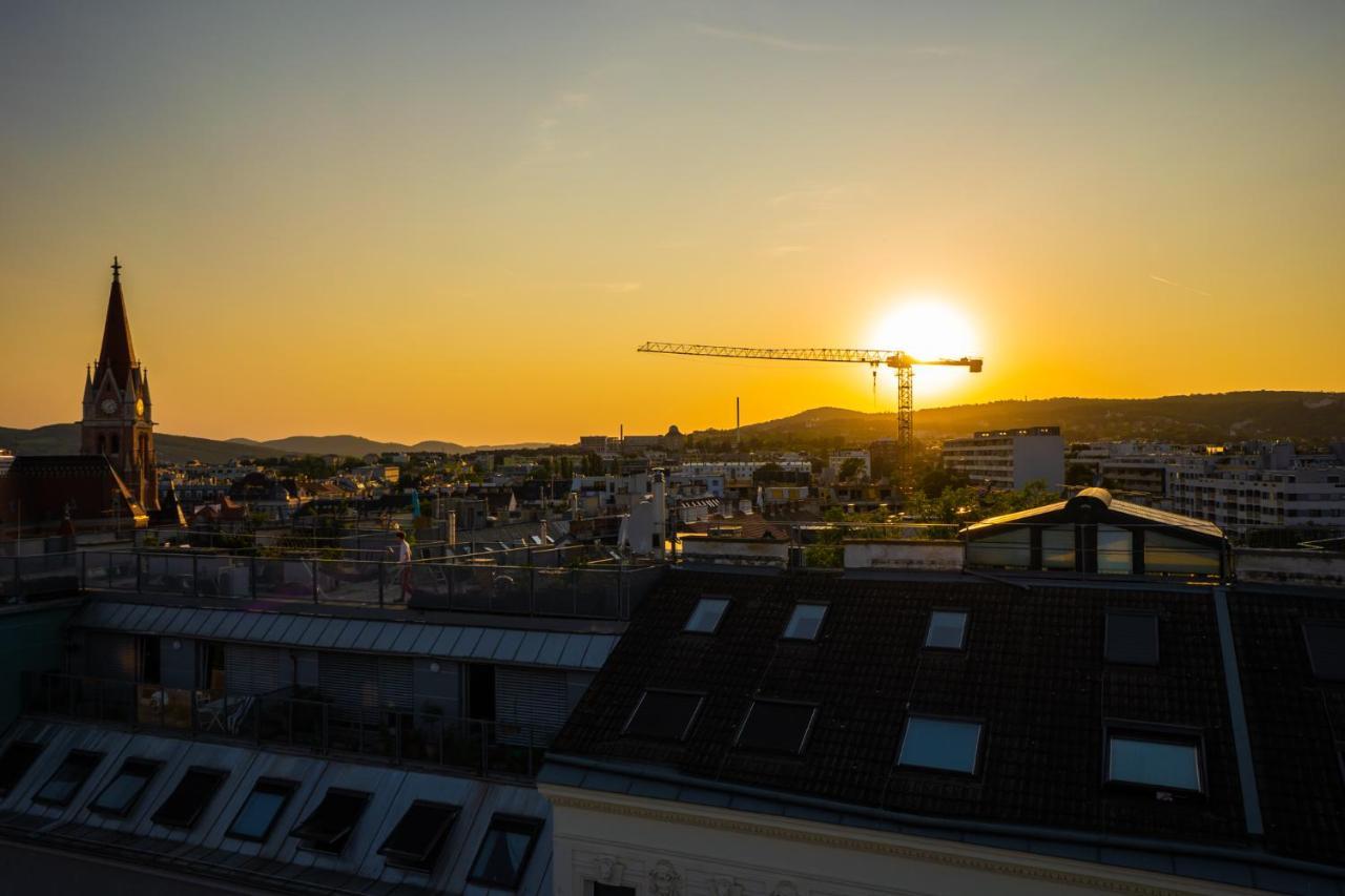 Double Floor With 2 Terraces On Rooftop Apartment