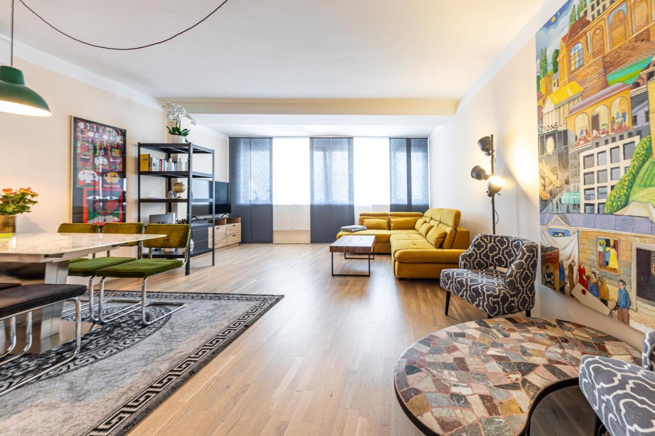 Apartment 1010
