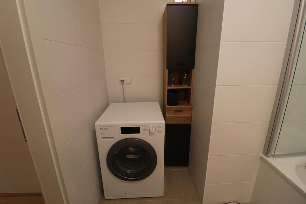 Apartment Ich Teile Mein Zuhause, *