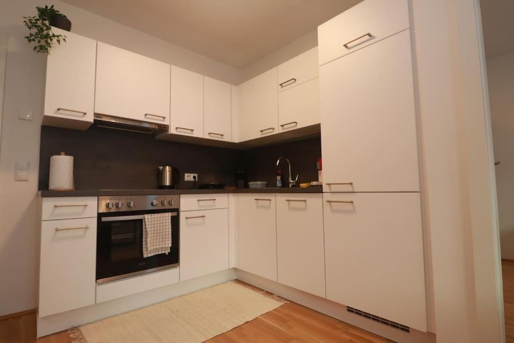 Ich Teile Mein Zuhause, Apartment Wien