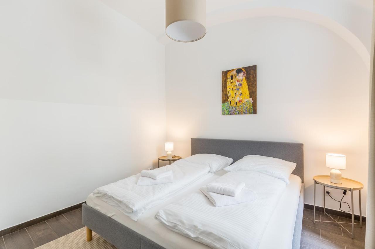 Free Parking I 458 Mbitwifi I Kingsize Bed
