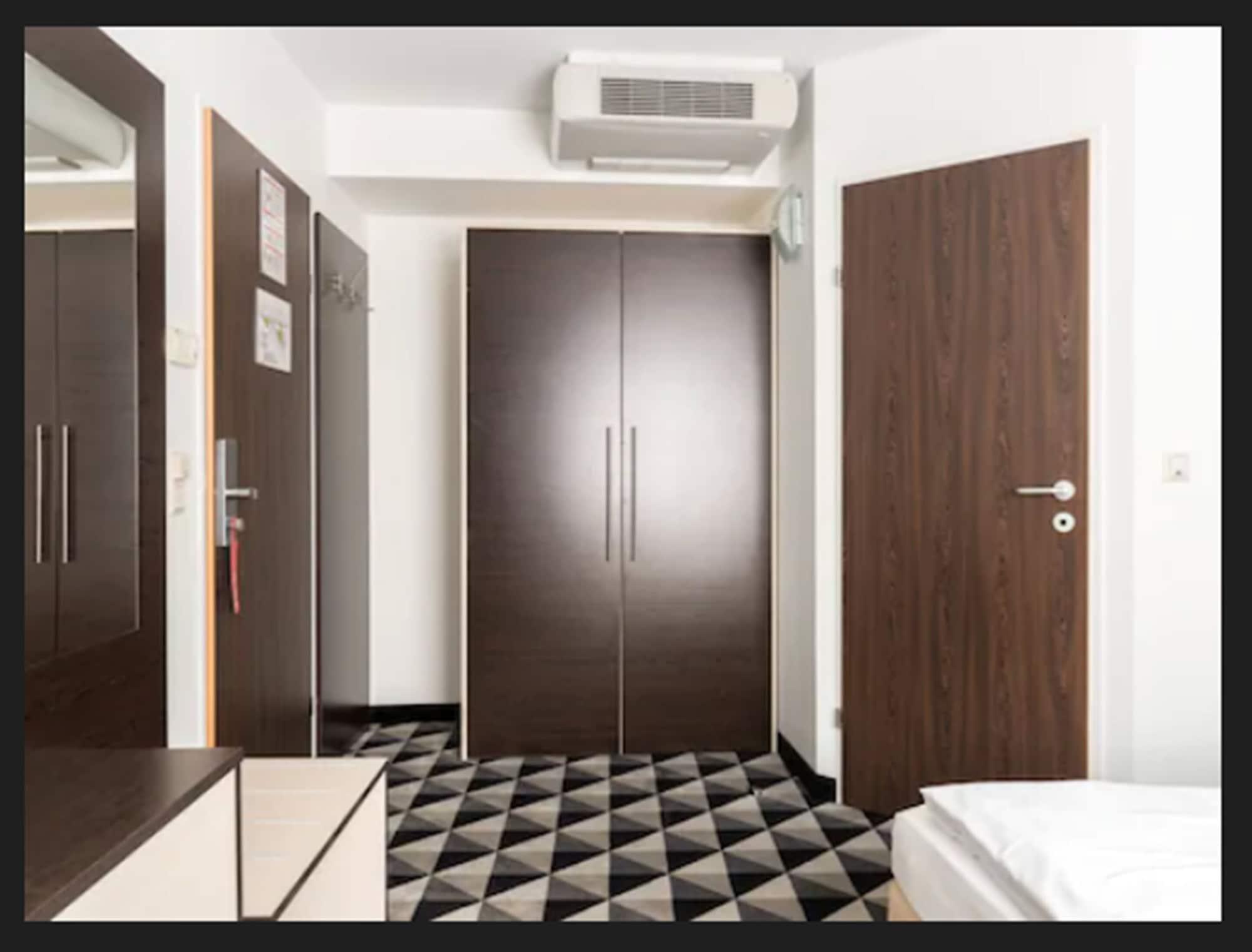 Acom-hotel