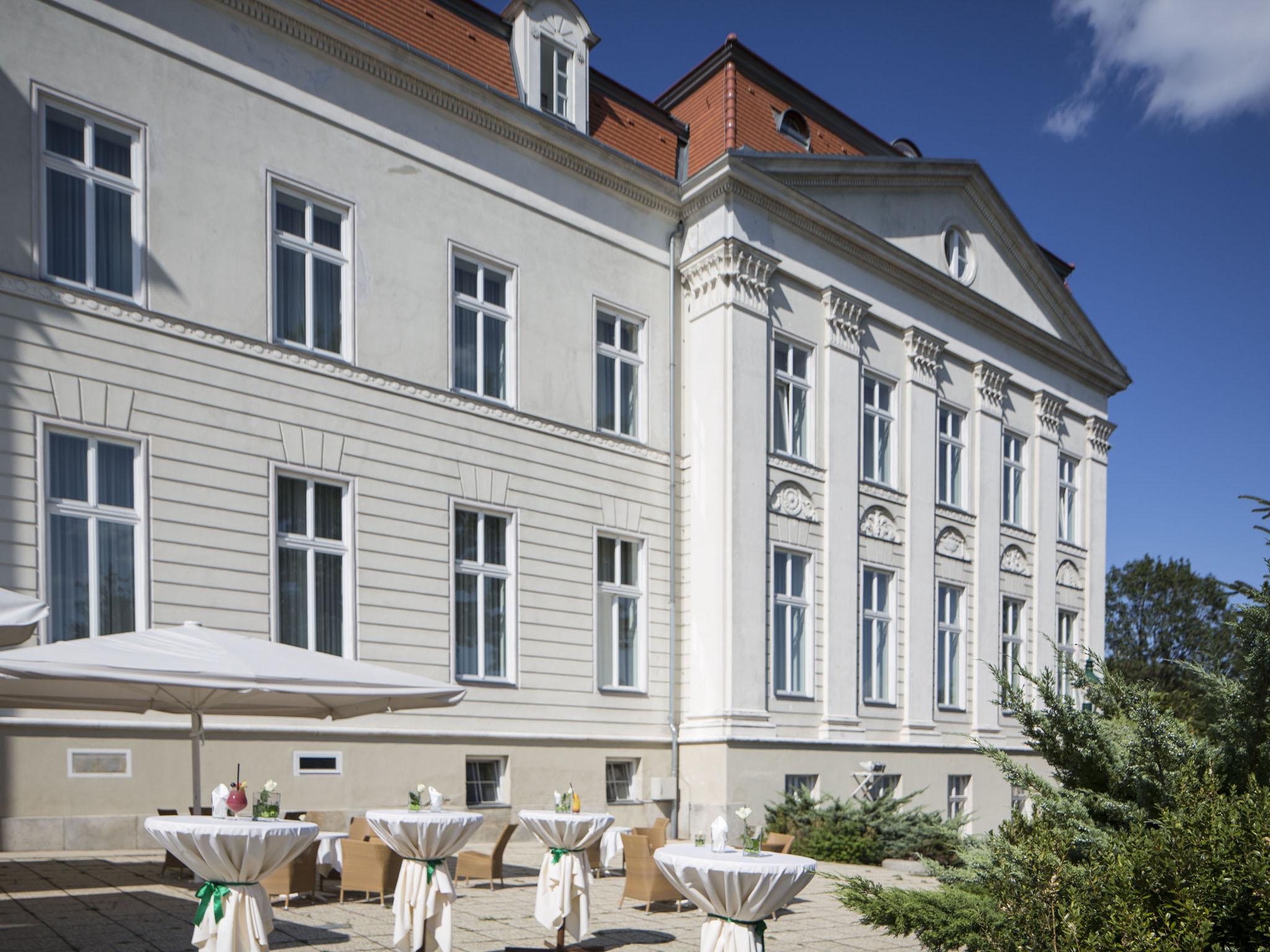 Austria Trend Schloss Wilhelminenberg Hotel