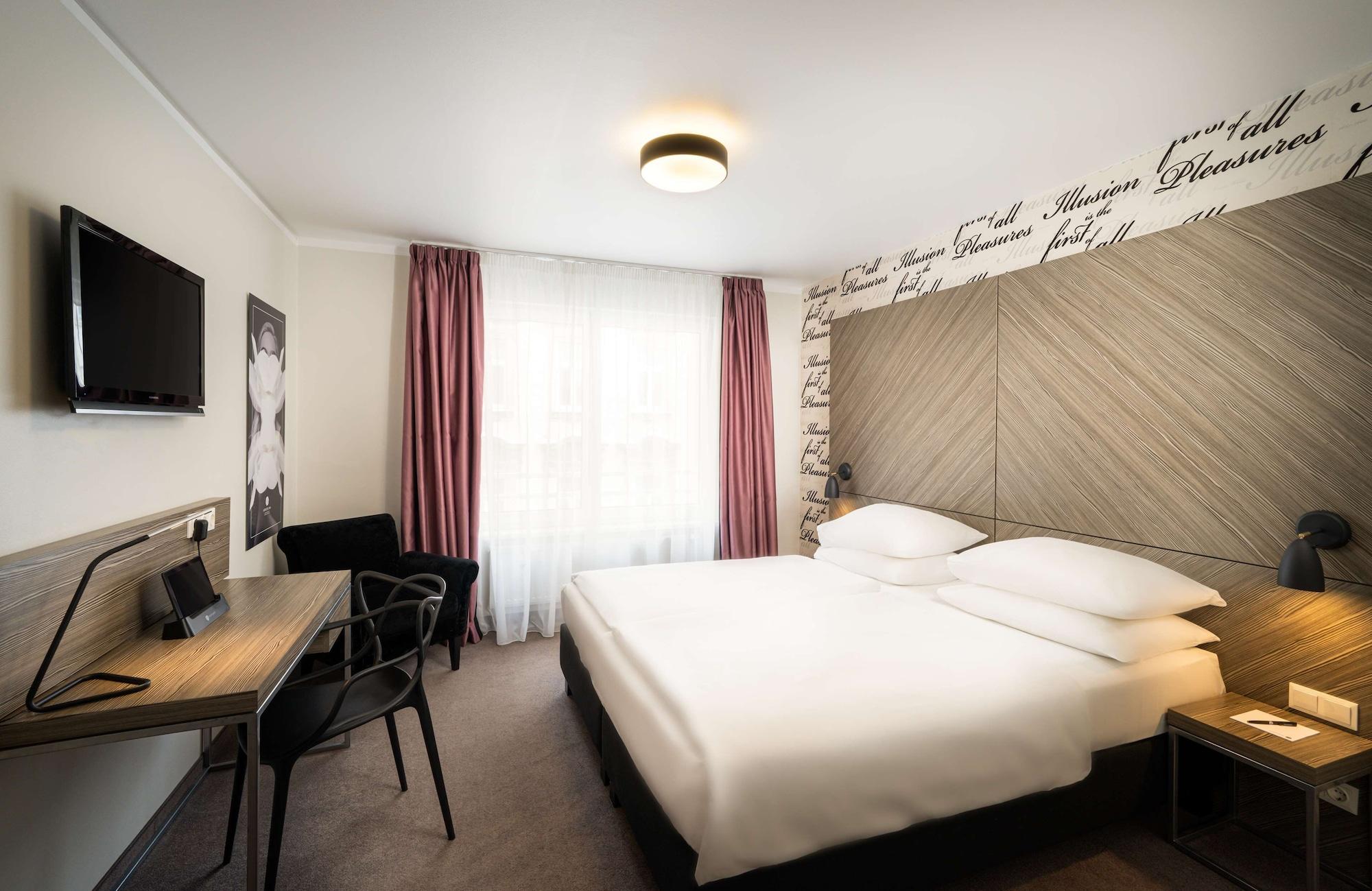 Elaya West Hotel Viena