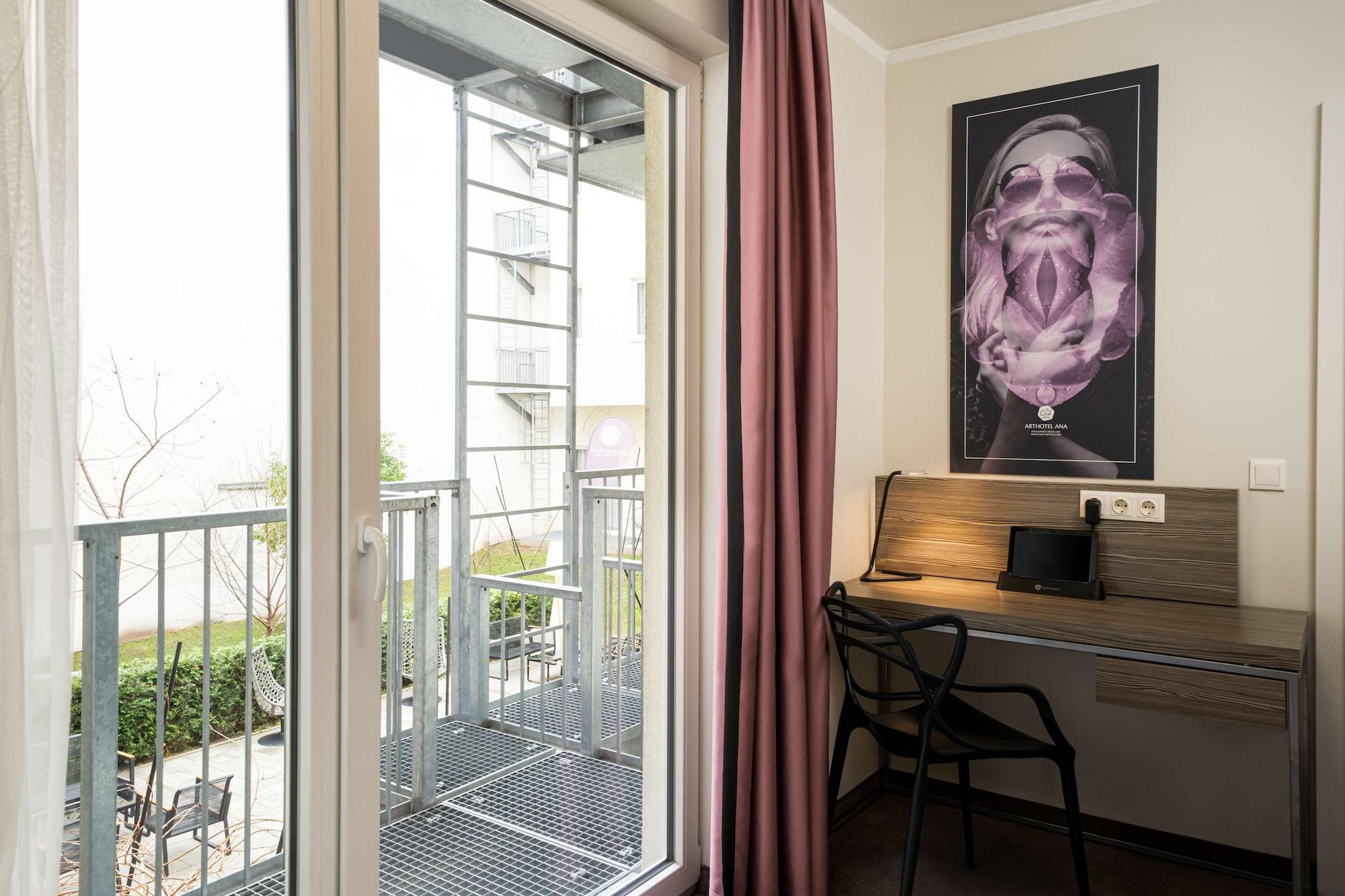 Hotel Elaya West 4*
