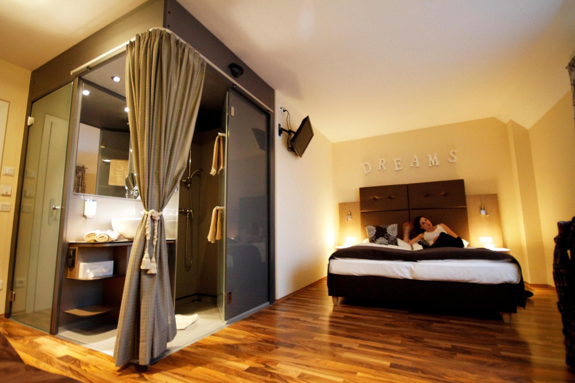 Boutiquehotel Stadthalle Hotel 3*