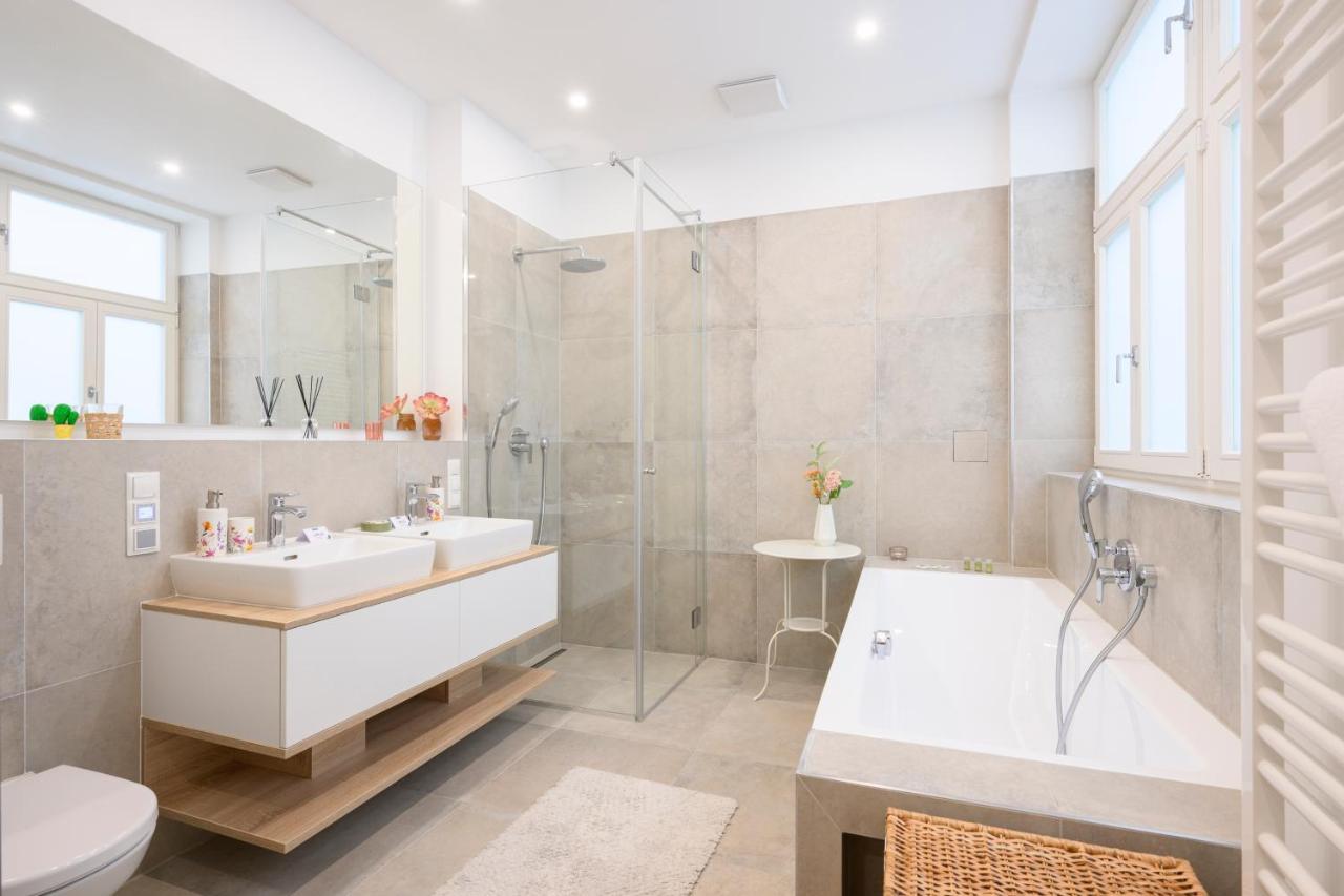 Luxury Raimund Theatre Apartment