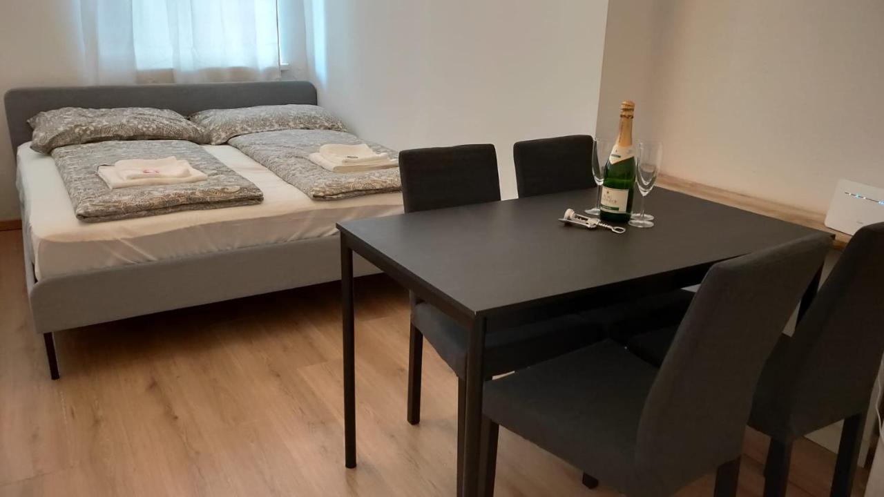 Cozynite Premium Hauptbahnhof 1+2 Apartment *