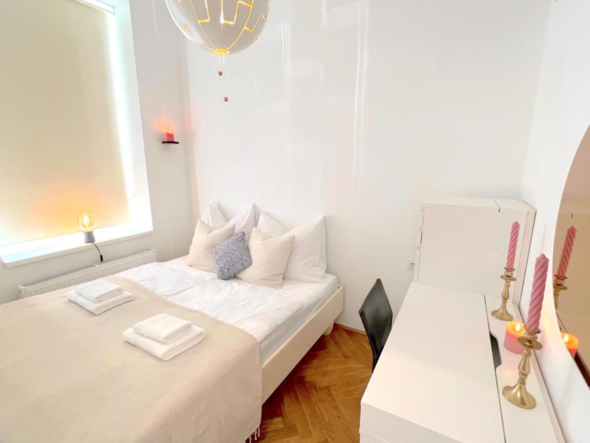 Private Terrace, 8 Min To Center Apartment