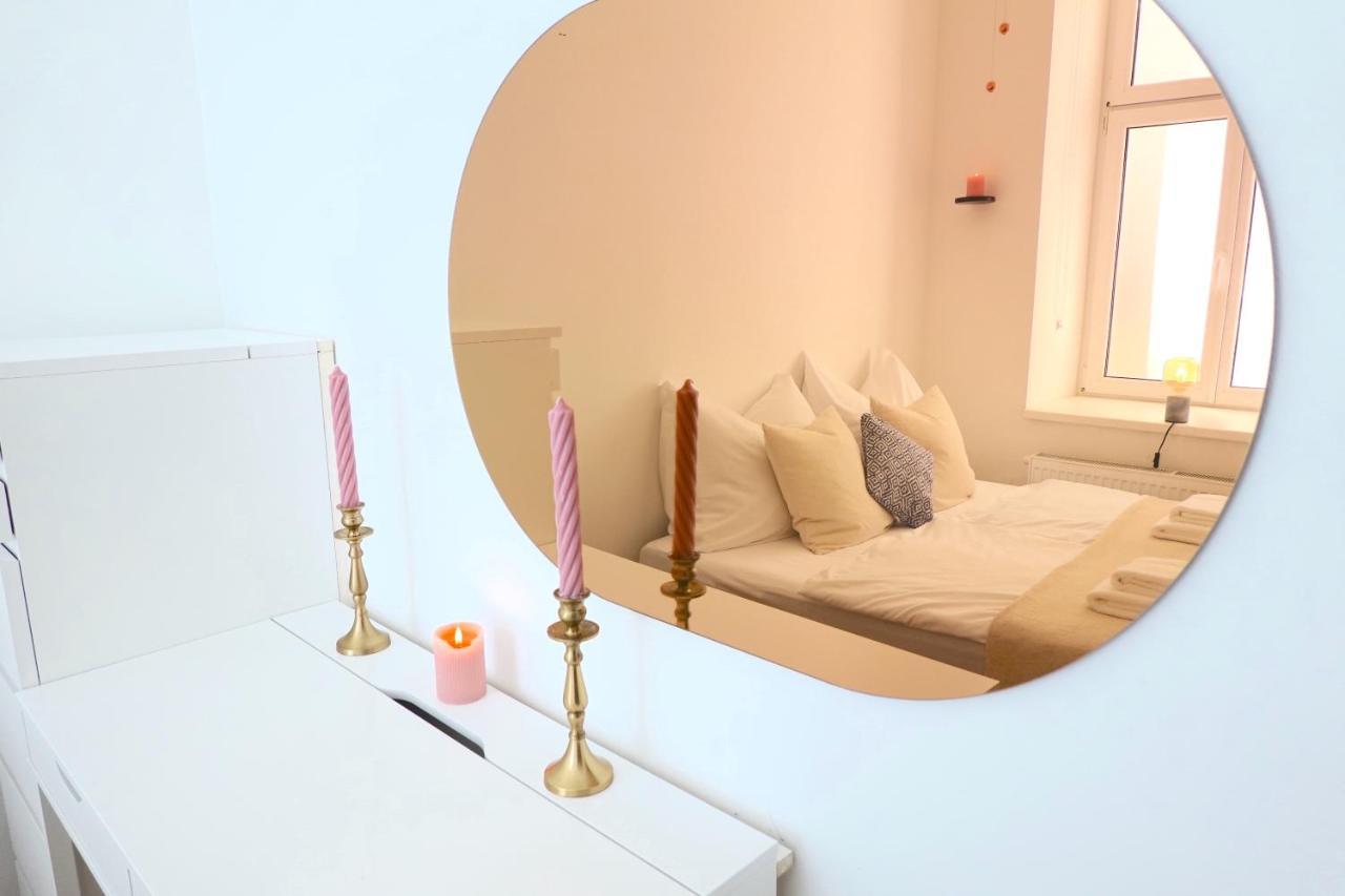 Private Terrace, 8 Min To Center Apartment *