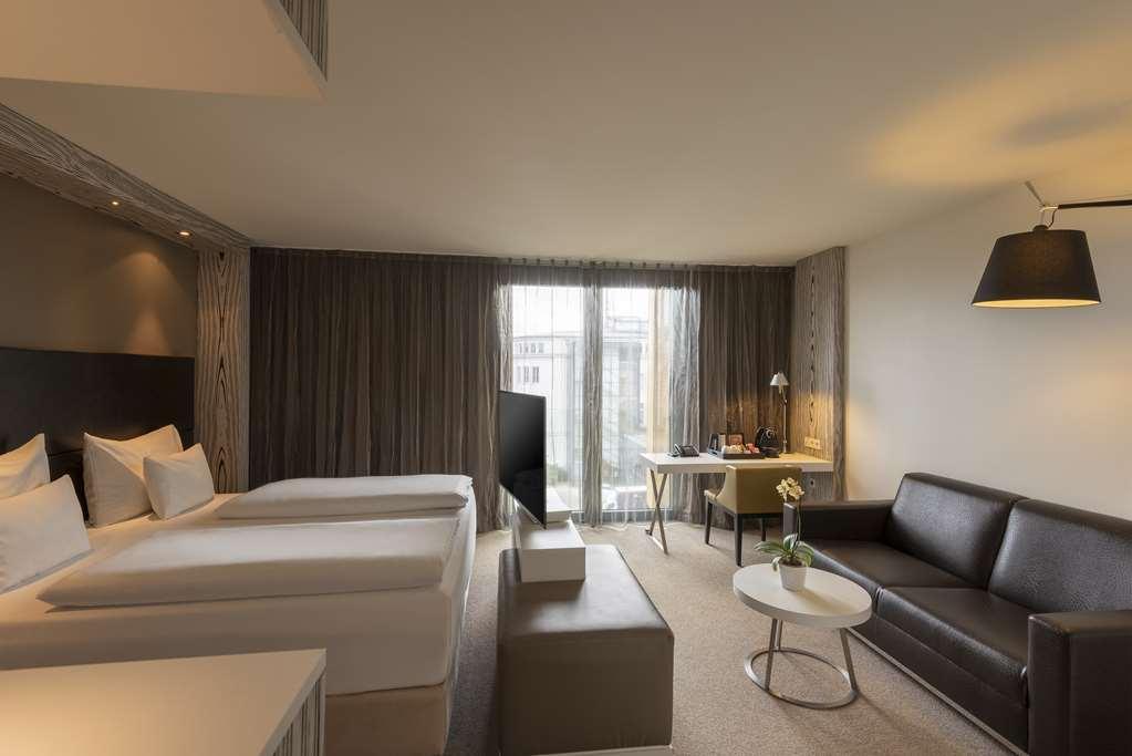 Doubletree By Hilton Schonbrunn Hotel *