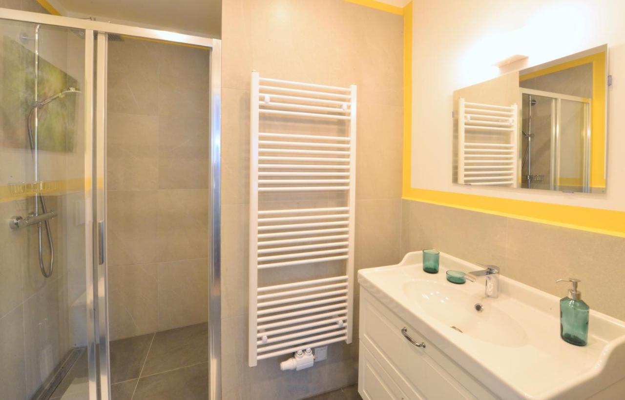 Spacious And Comfy With 3 Bedrooms