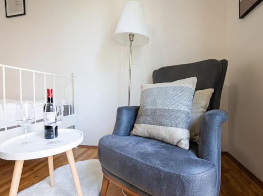 Stylish Flat In Beautiful Area! Apartment