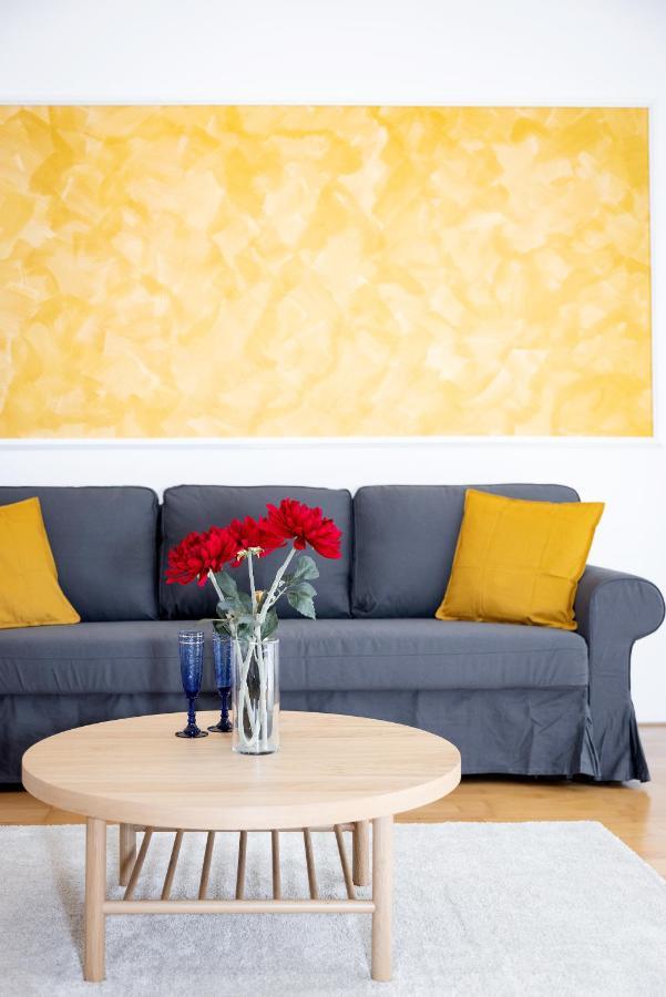 Apartment Premium 80 M2 - Free Parking *