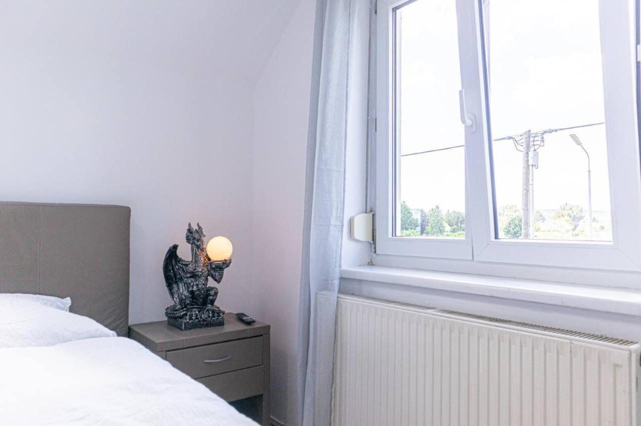 X Mar 2024 Comfortable In A Beautiful House Gd * Vienna