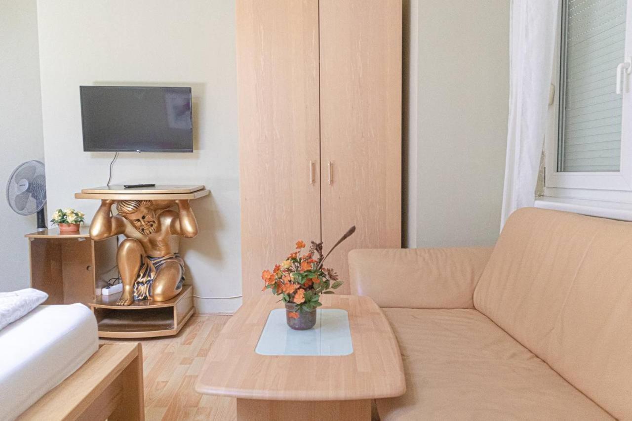 X Mar 2024 Comfortable In A Beautiful House Gd Vienna