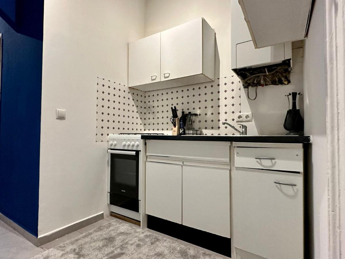 - 2 Min To U1 Reumannplatz Apartment
