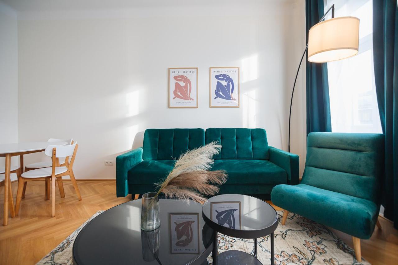 Brand Cozy Viena