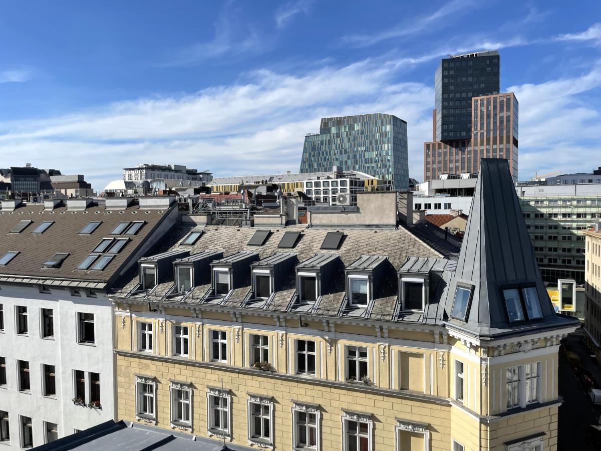 Sweet - * Wien
